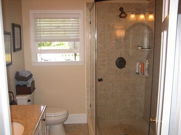 Master Bath renovated in 2007.