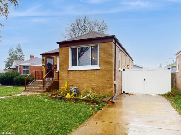 238 Marshall Ave, Bellwood, IL 60104