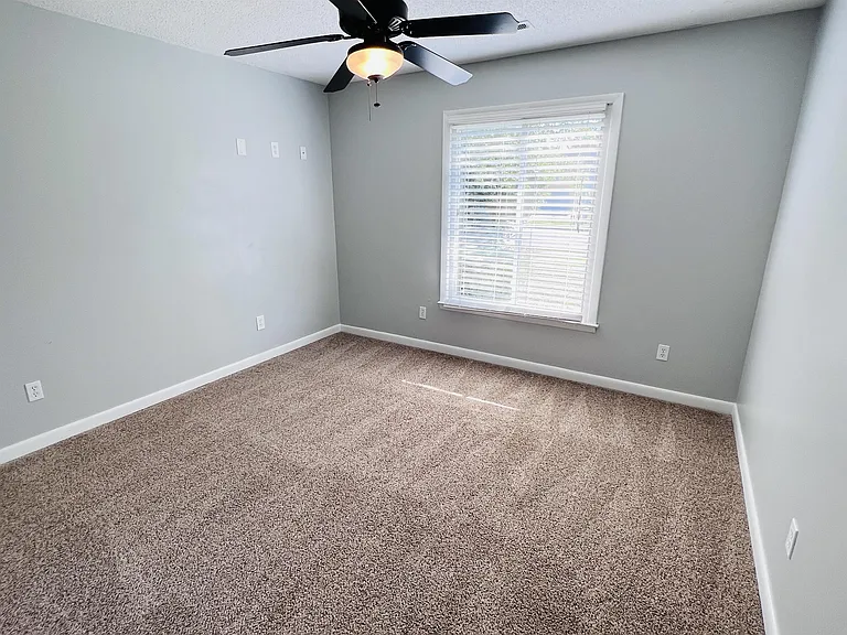 116 Bibb Dr — Photo 27