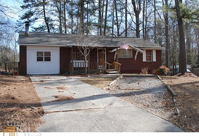 2nd image of 275 Hummingbird Way