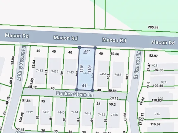 7447 Macon Rd, Cordova, TN 38018