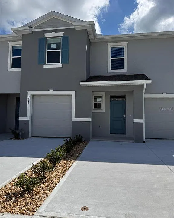 2582 Olympic Ct