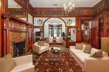 Sold by Avenue Sotheby's International Realty