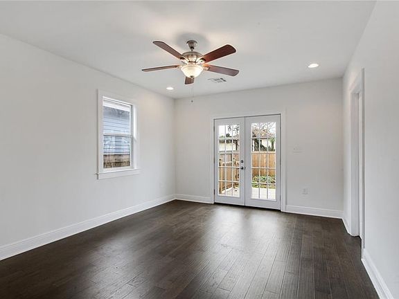 4th image of 1242 Piety St