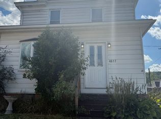 4617 4th Ave, Beaver Falls, PA 15010