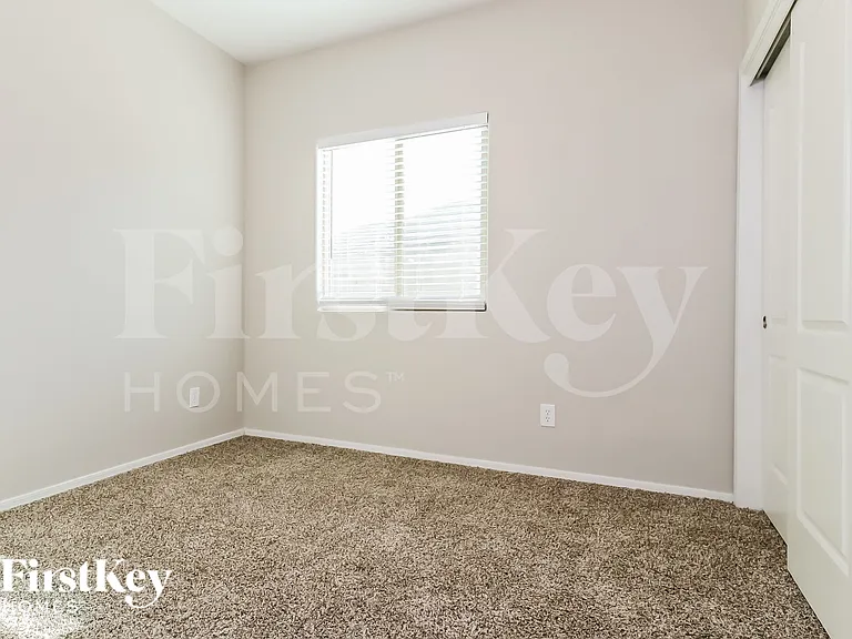 19280 W Madison St — Photo 14