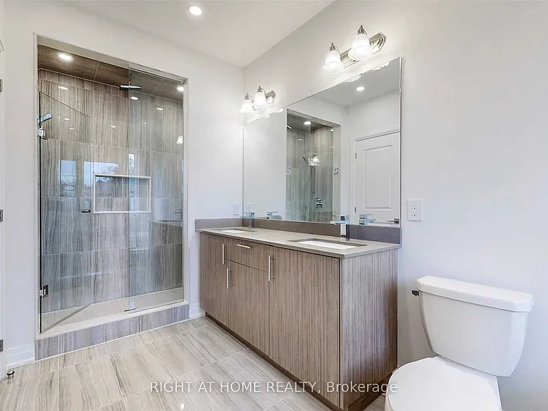235 Vermont Ave — Photo 23