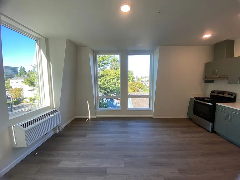 401 UNION — Photo 122