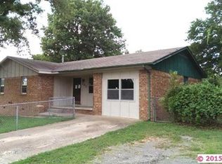 101 Songbird Dr, Tahlequah, OK 74464