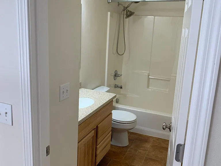 11132 Aberdeen Cir — Photo 15