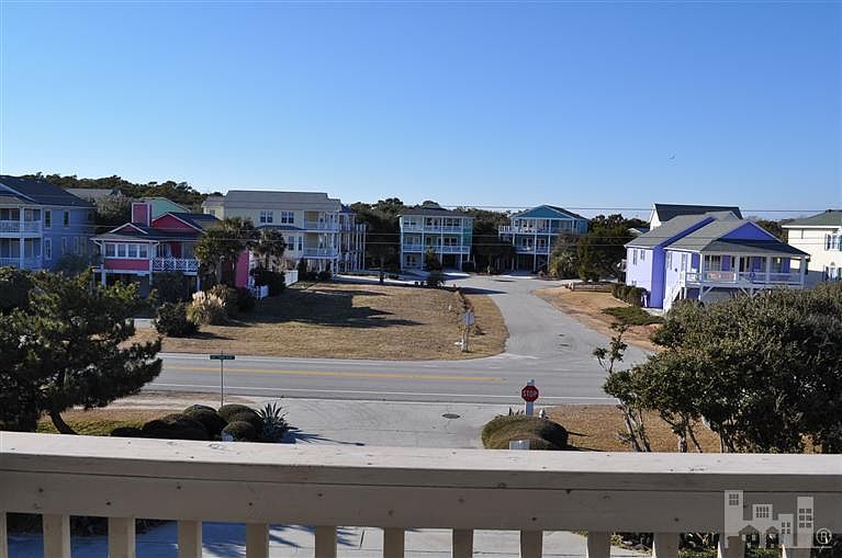 1st image of 1222 S Fort Fisher Boulevard
