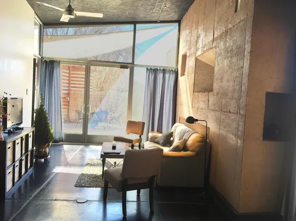 1720 Avenida Cristo Rey NW #B, Albuquerque, NM 87107