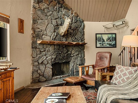 2nd image of 1256 Grass Valley Rd