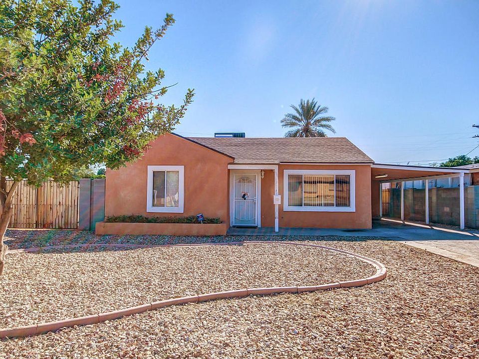 1st image of 2541 W Montebello Ave