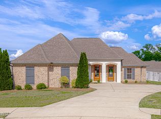 308 Logan Ct, Canton, MS 39046