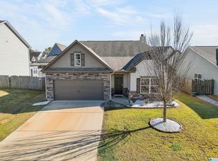 8036 Kensington Trl, Calera, AL 35040