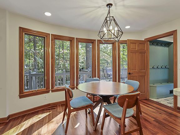 4th image of 5992 Weathered Oak Ct