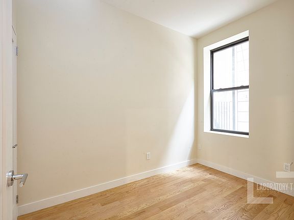 5th image of 783 Saint Nicholas Ave APT 1R