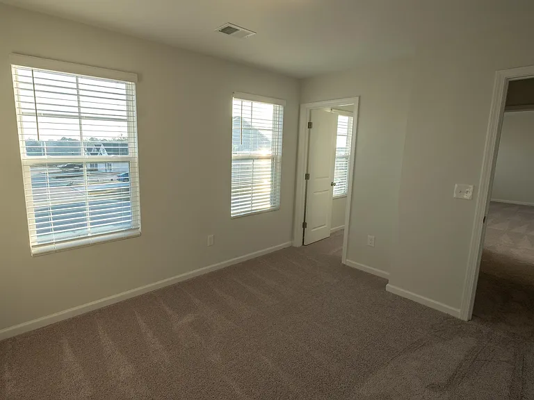 3024 Hallsdale Dr — Photo 18