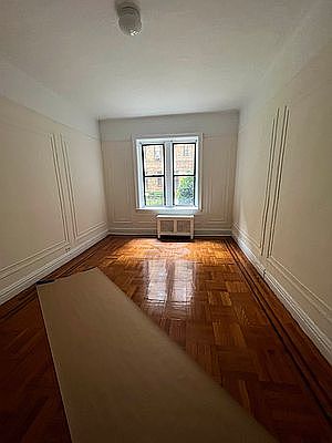1st image of 4857 Broadway #3M