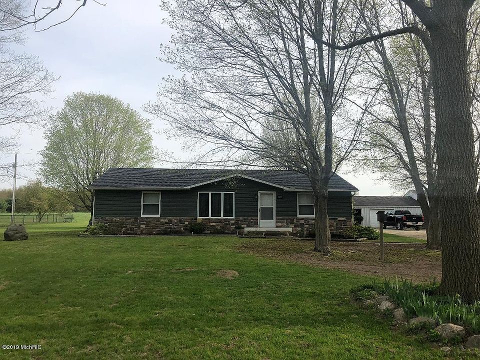1st image of 28444 58th Ave
