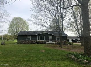 28444 58th Ave, Paw Paw, MI 49079