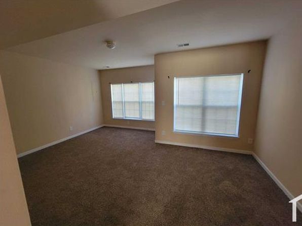 462 Hollybrook Ridge Ln
