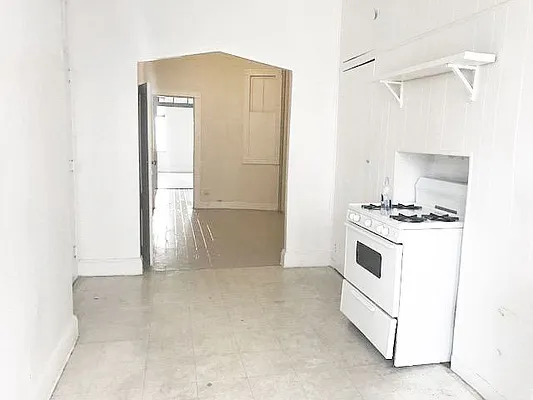 Rented by Ulas Real Estates Inc | media 30