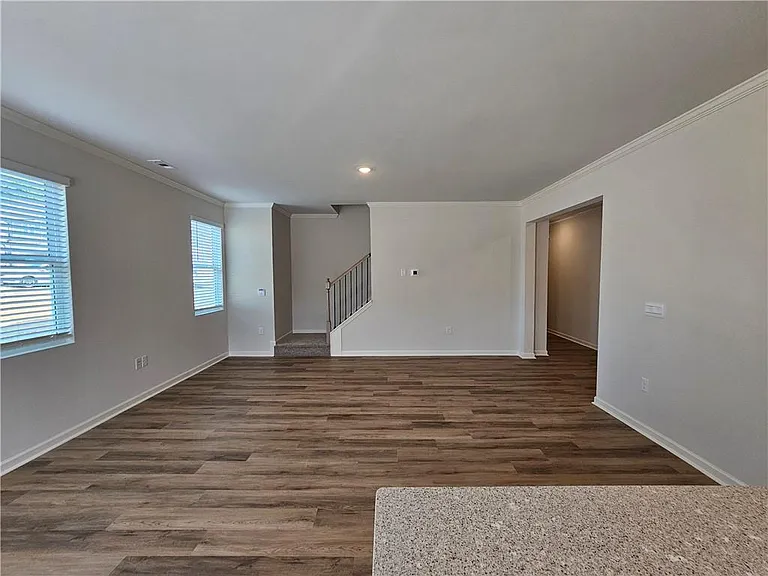 27 Berryville Dr — Photo 13