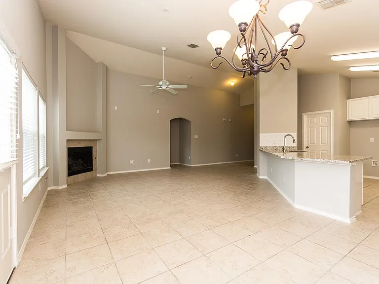 1413 Gordon Dr — Photo 19