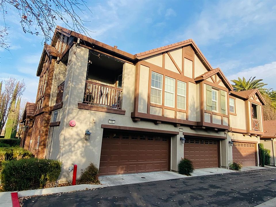 1st image of 105 W Jalisco St