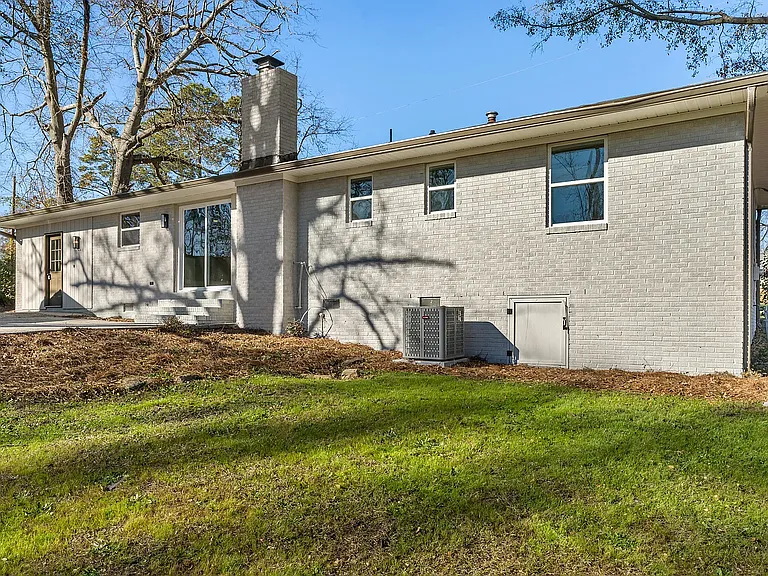 2712 Marschalk Rd — Photo 6