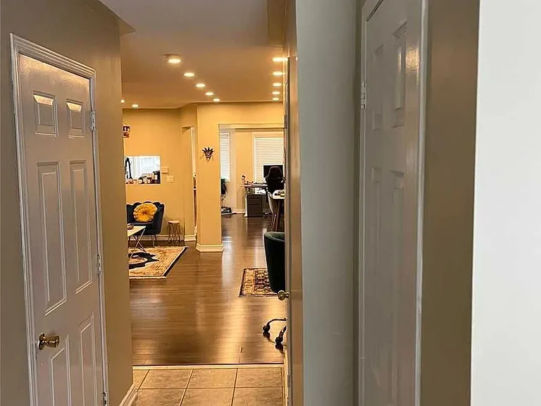 181 Manley Ln #UPPER — Photo 4