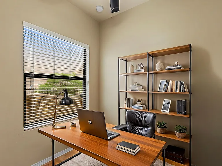5501 N Stanton St #18 — Photo 22