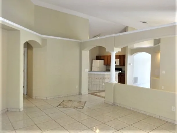 7964 Oakstone Ct — Photo 3