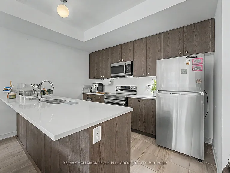 30 Red Maple Ln — Photo 3