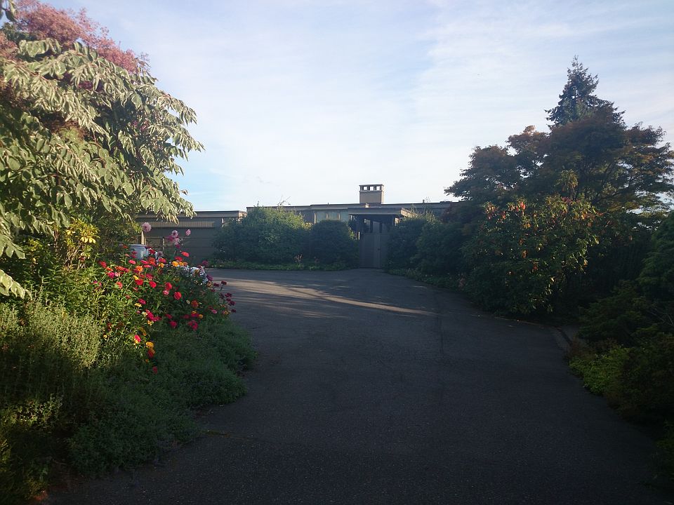 5601 NE Ambleside Rd, Seattle, WA 98105 Zillow