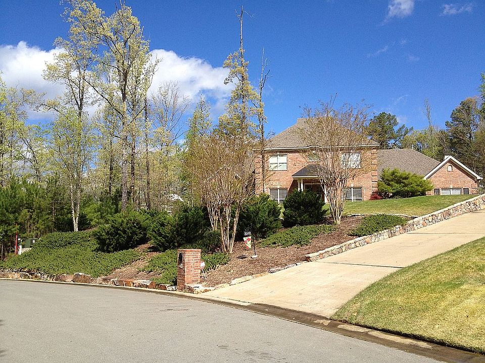 2nd image of 3519 Estate Dr