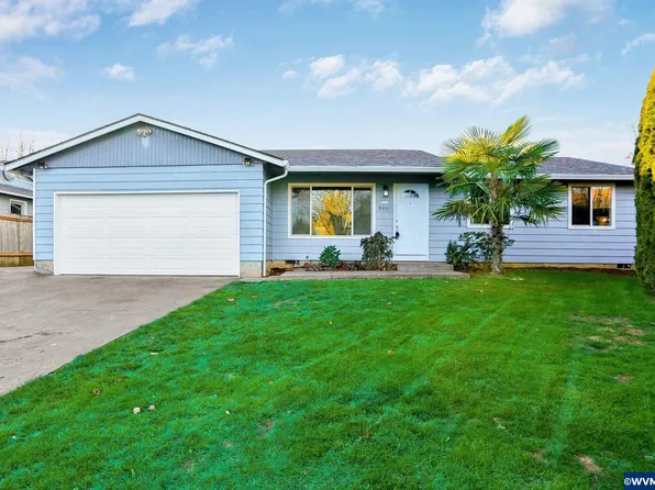 2017 Fieldcrest Ct S, Salem, OR 97306