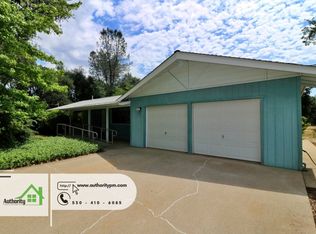20208 Lyal Ln, Redding, CA 96002