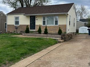9816 Rhythm Dr, Saint Louis, MO