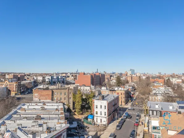 641 East 28th Street image 10 of 16