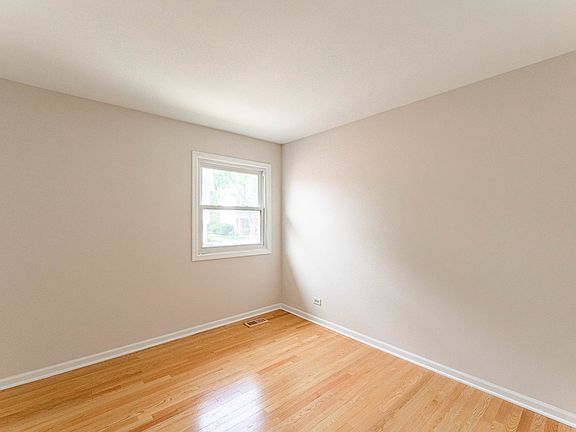 5th image of 1337 Rolling Prairie Ct