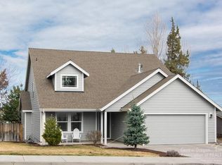 2153 SW Obsidian Ave, Redmond, OR 97756