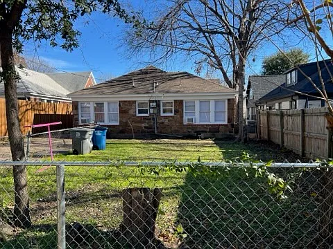 5117 Mission Ave — Photo 15