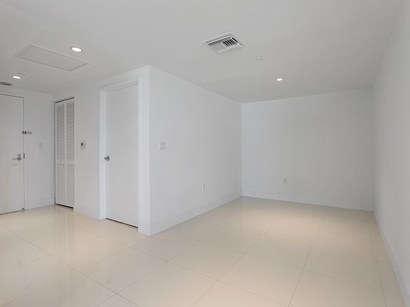 5th image of 9940 W Bay Harbor Dr #6F