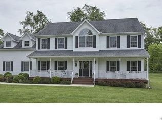 4 Clark St, Warwick, NY 10990