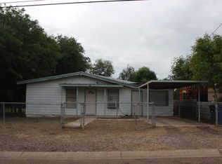 2415 E Stewart St, Laredo, TX 78043