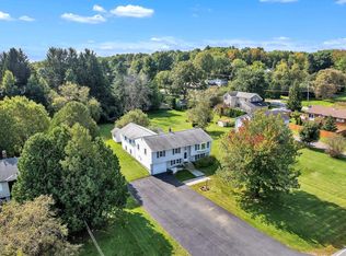 782 Falls Rd, Shelburne, VT 05482