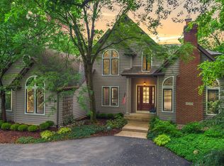 4530 Downers Dr, Downers Grove, IL 60515